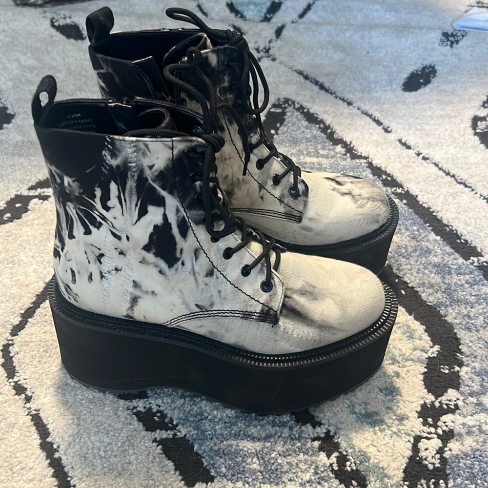 Jeffrey Campbell Platform Boots